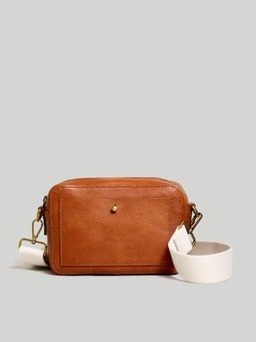 Used madewell transport camera bag